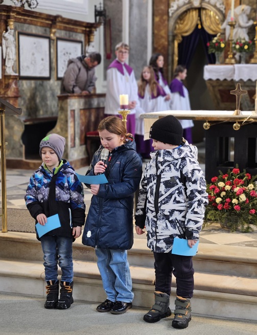 Vorstellung der Erstkommunionkinder in Gries